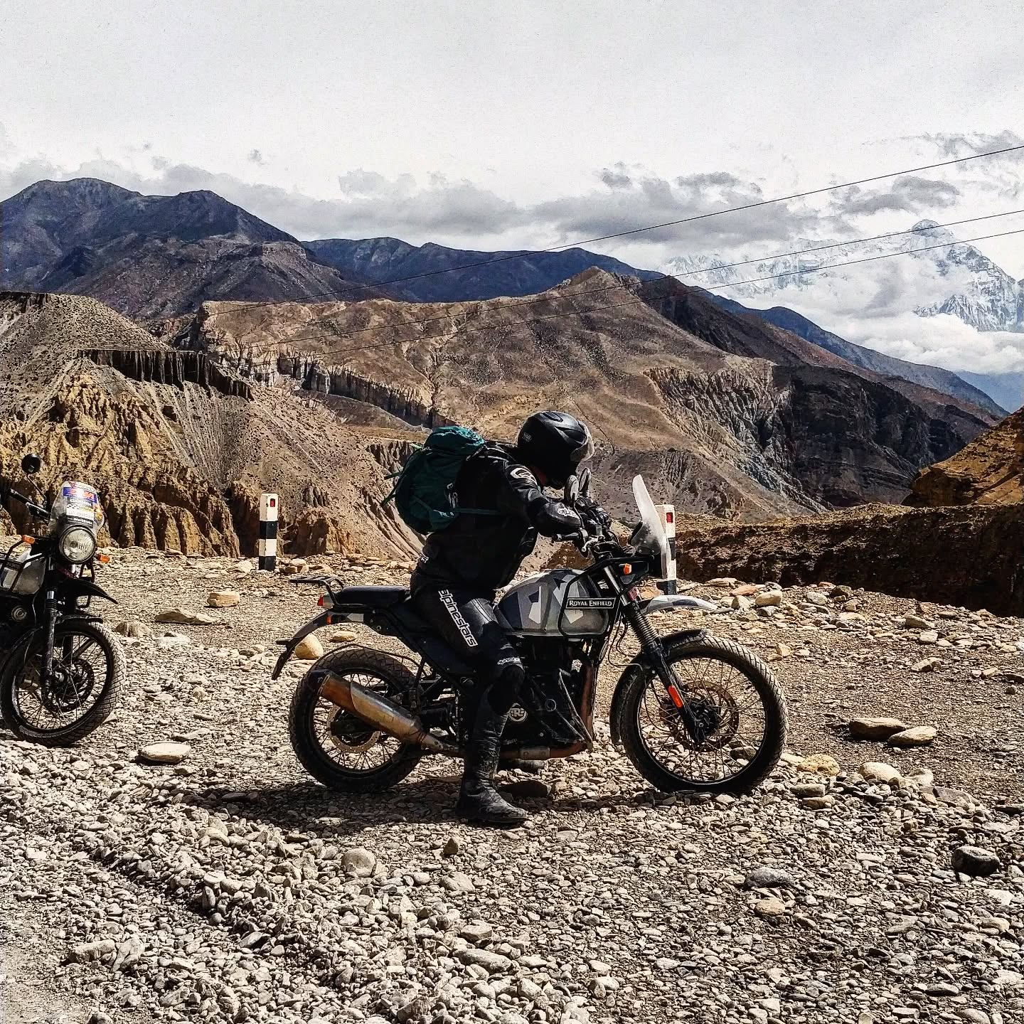 on th way to Chusang - Santosh Maharjan