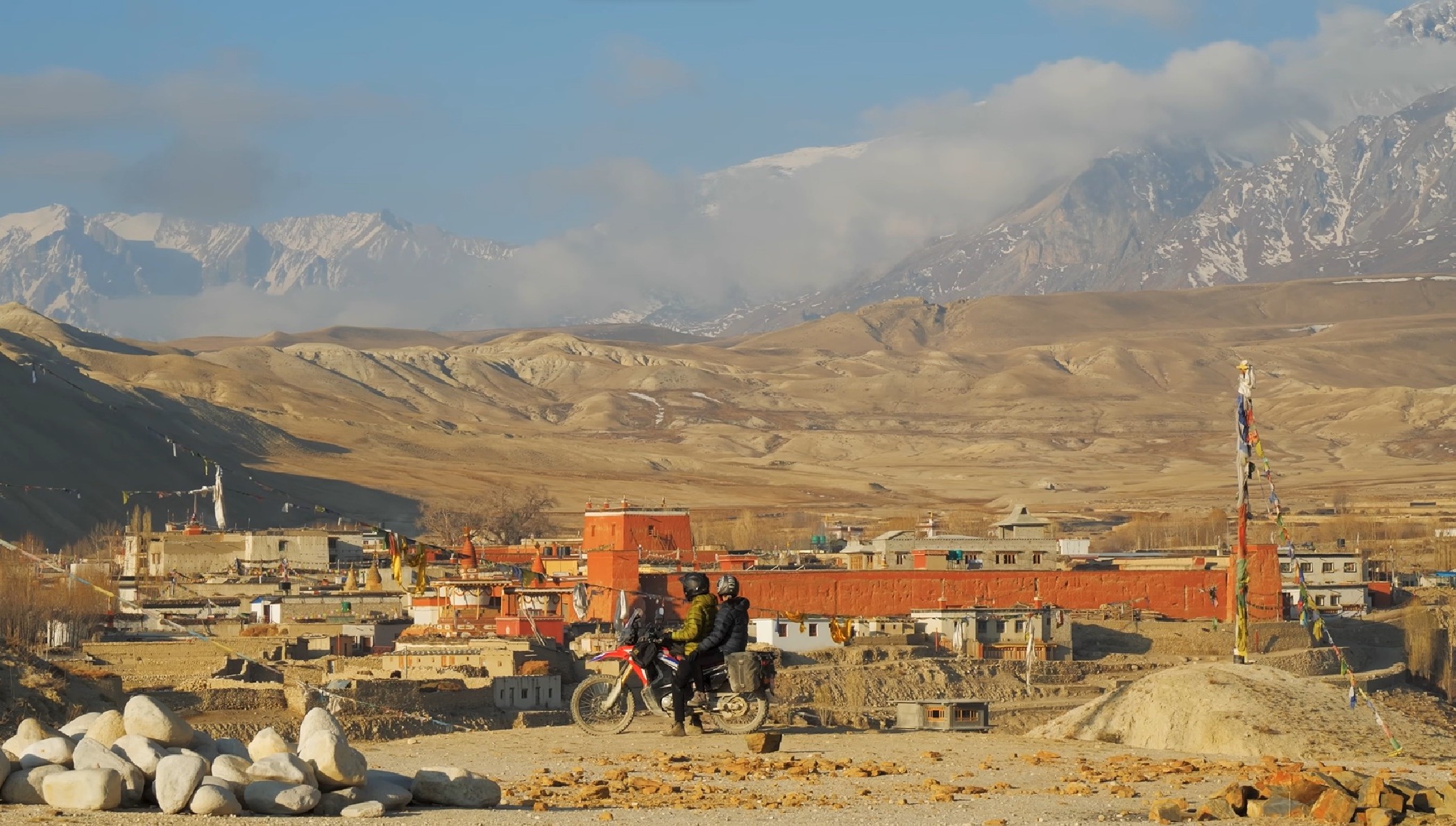 bike tour at lo manthang 111.jpg